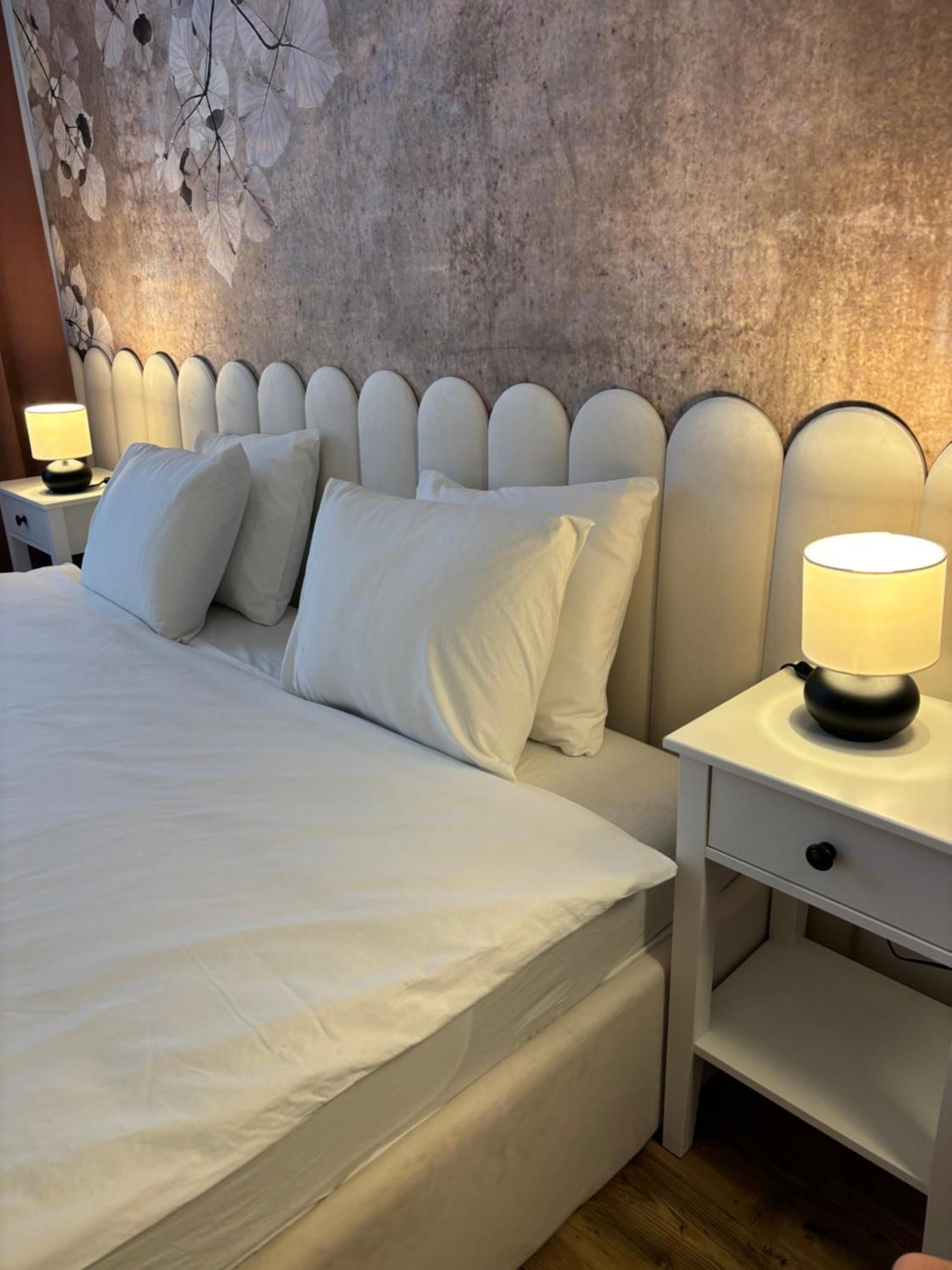 City Heart Luxury Apartment Nové Zámky Zewnętrze zdjęcie