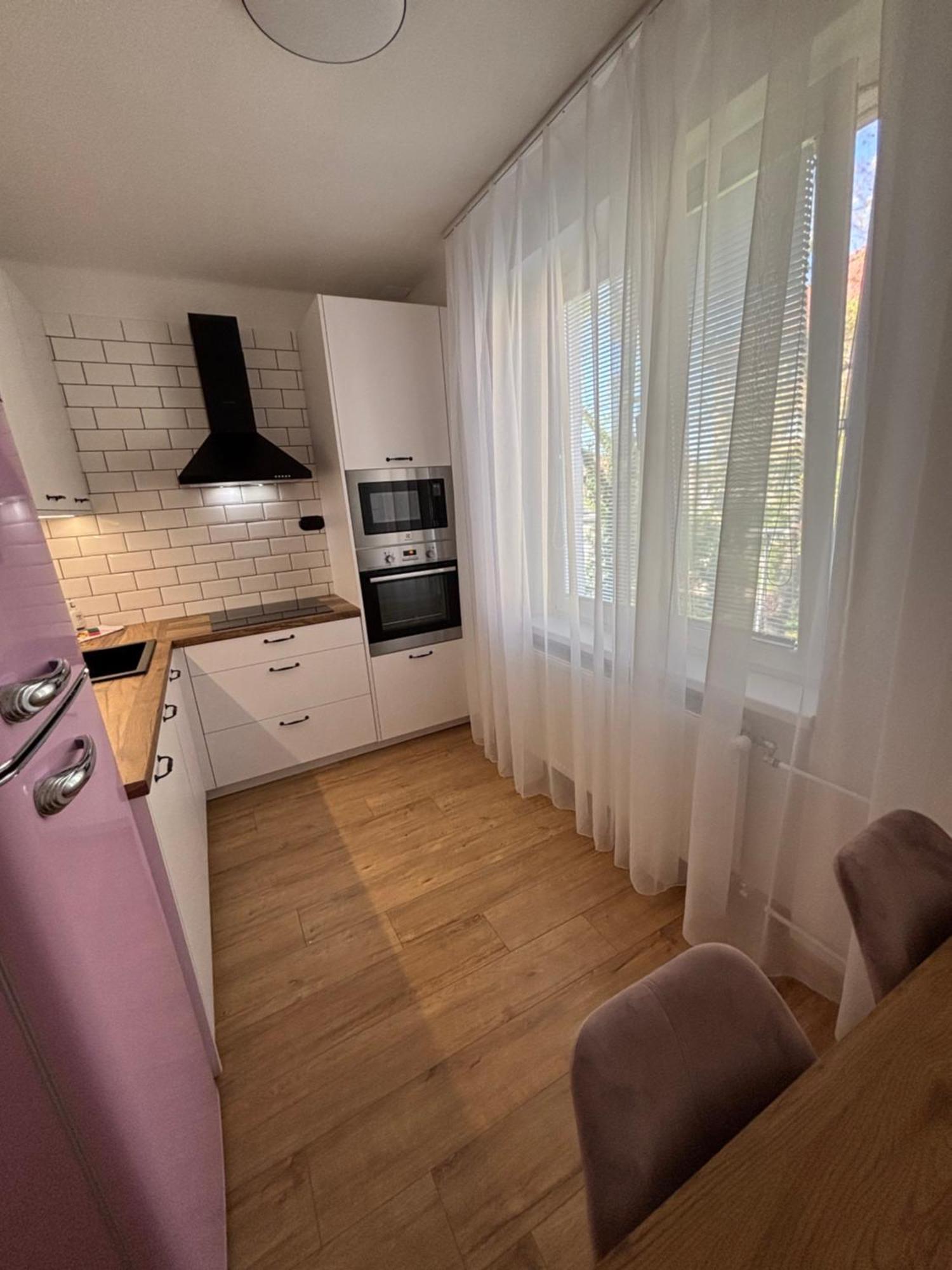 City Heart Luxury Apartment Nové Zámky Zewnętrze zdjęcie