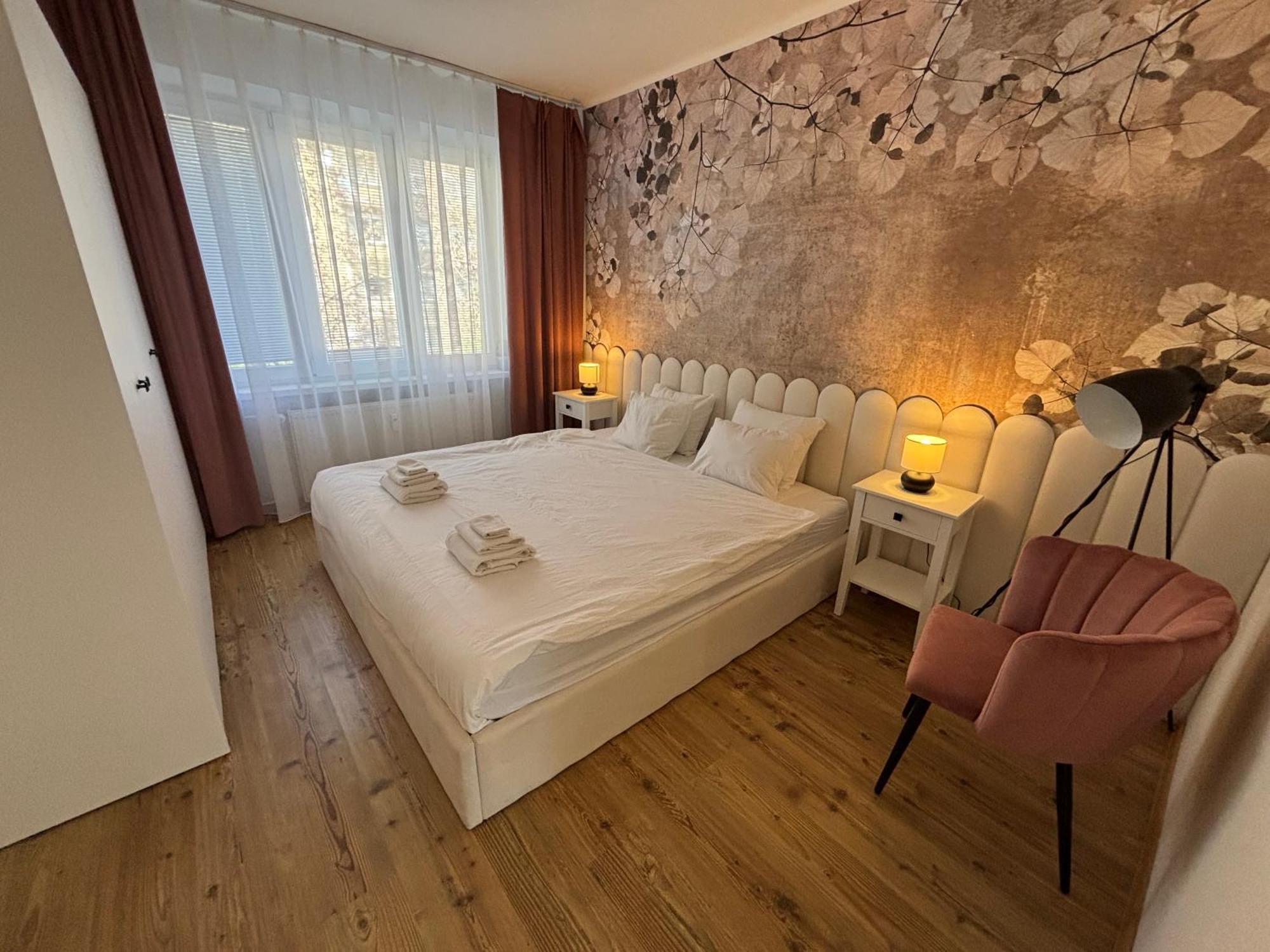 City Heart Luxury Apartment Nové Zámky Zewnętrze zdjęcie